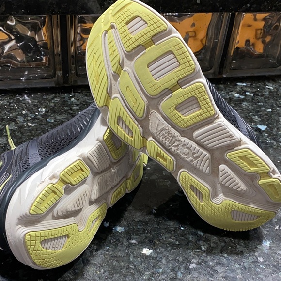Hoka One One Bondi 7 Athletic Shoes Navy Blue White & Yellow Highlights Size 12 - Picture 12 of 12